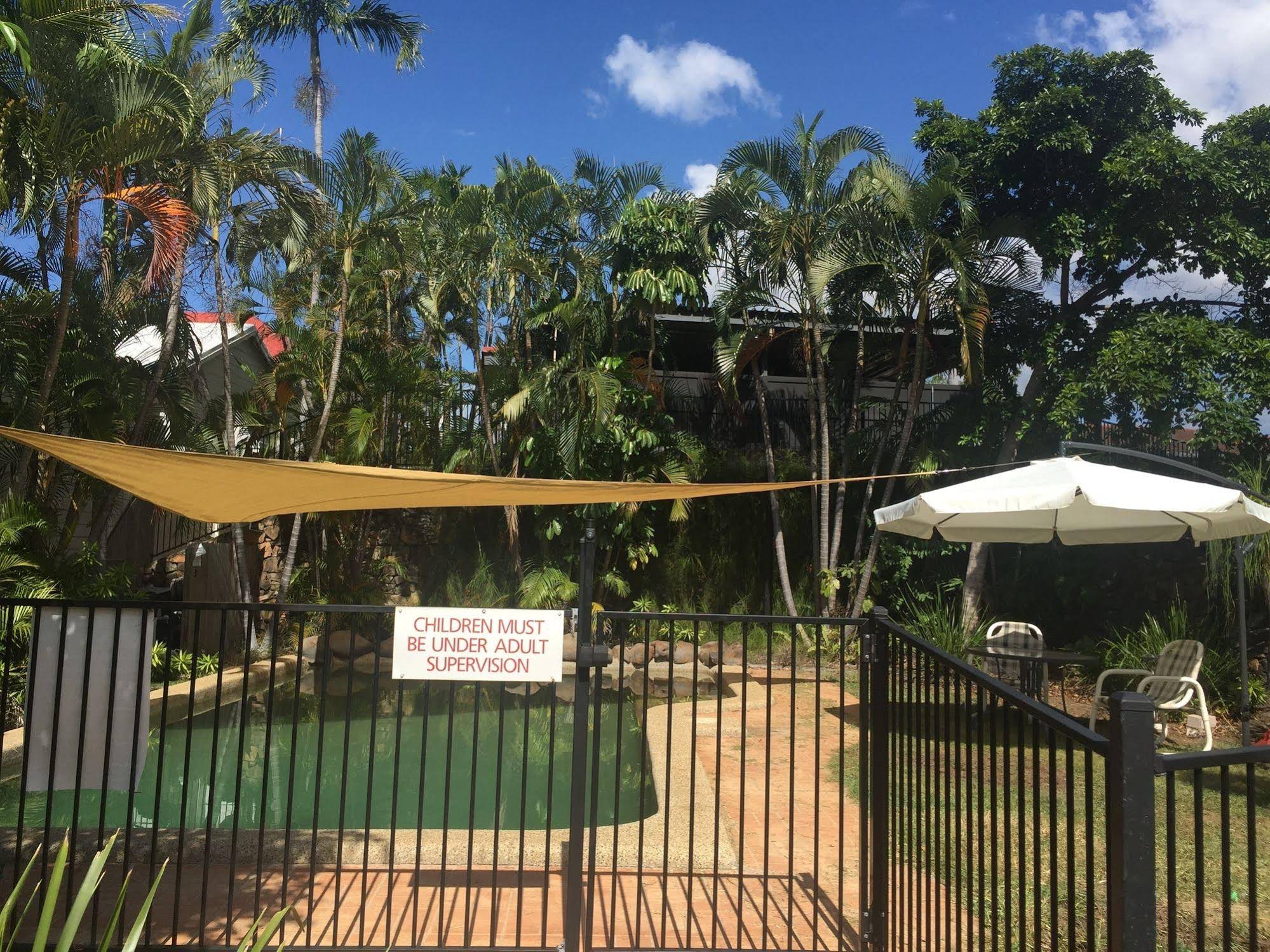 Island View Motel