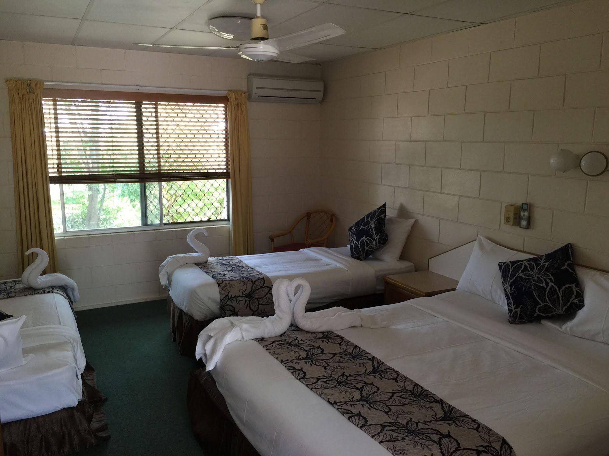 Island View Motel