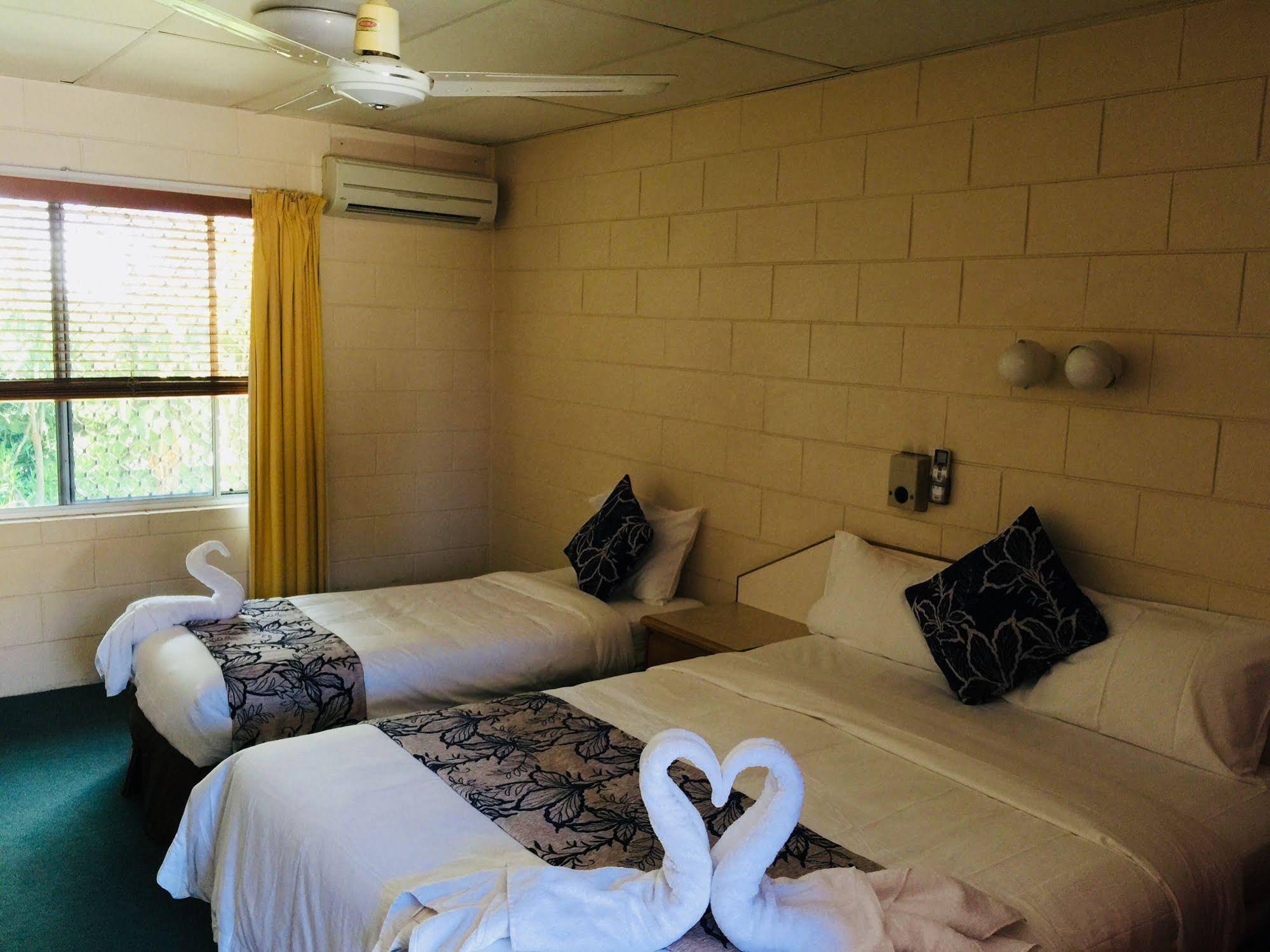 Island View Motel