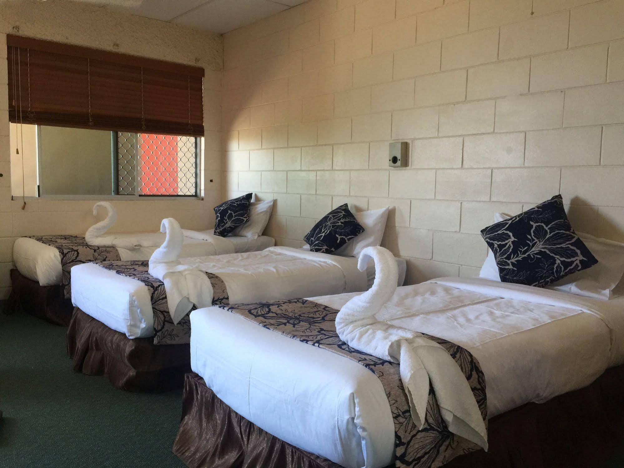 Island View Motel