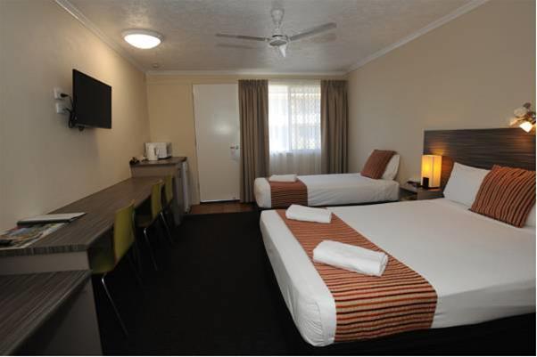 ShoreDrive Motel