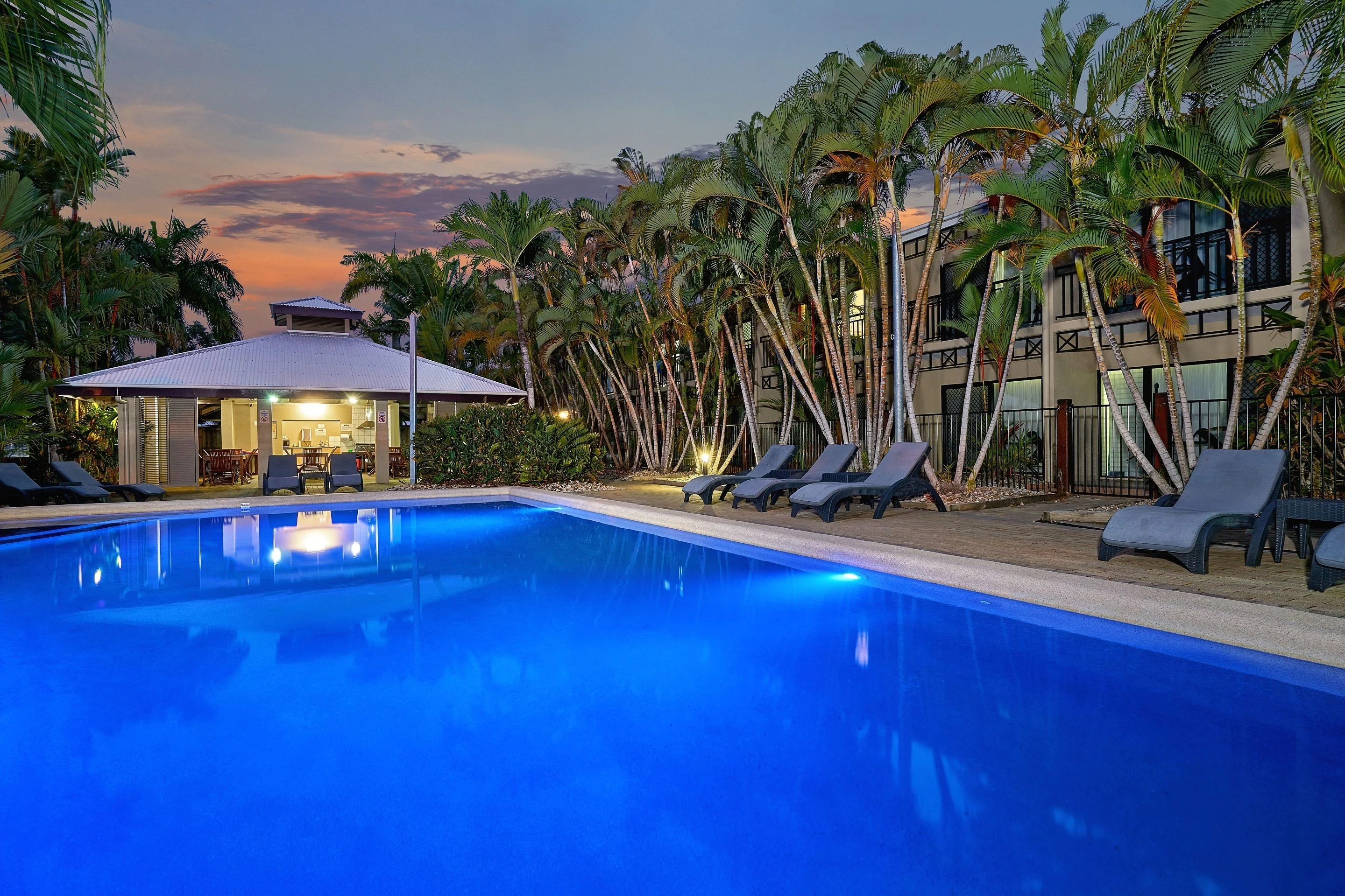 Comfort Inn & Suites Trinity Beach Club