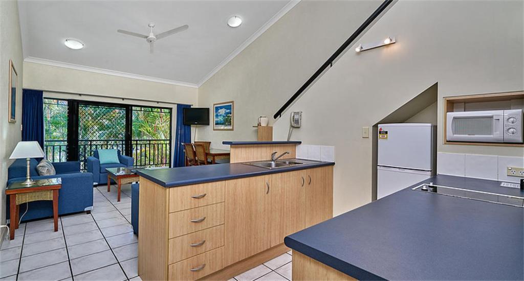 Comfort Inn & Suites Trinity Beach Club