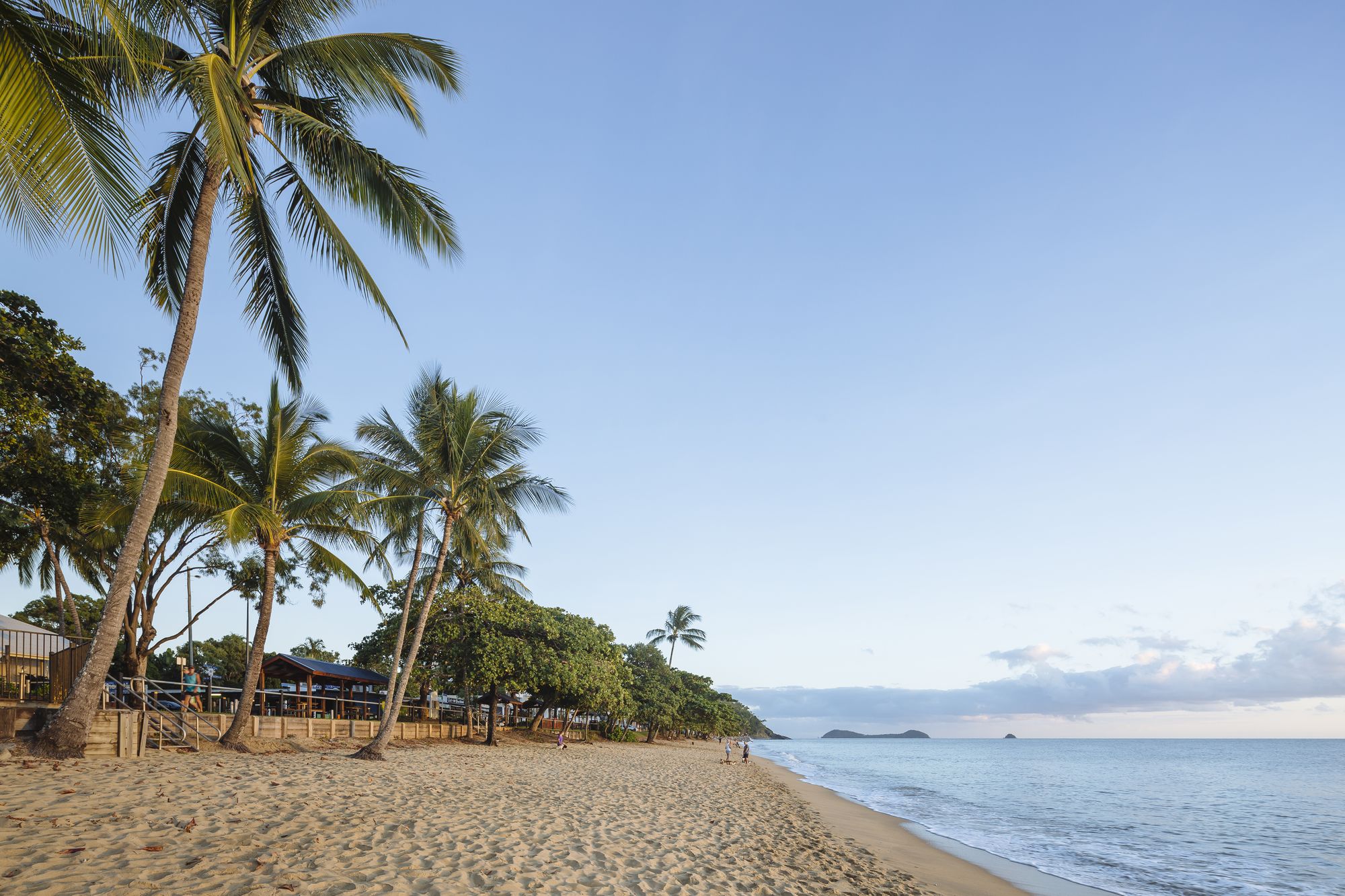 Coral Sands Beachfront Resort