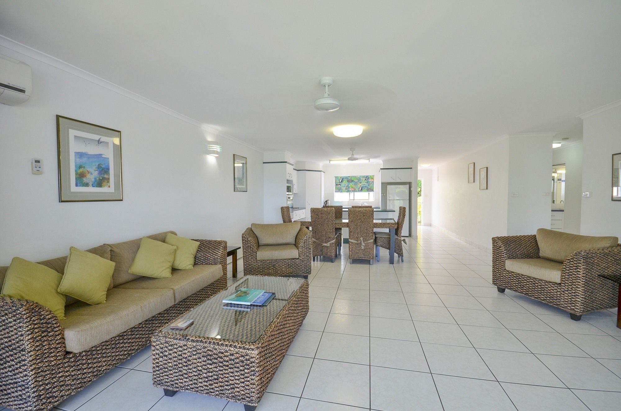 Roydon Beachfront Holiday Apartments