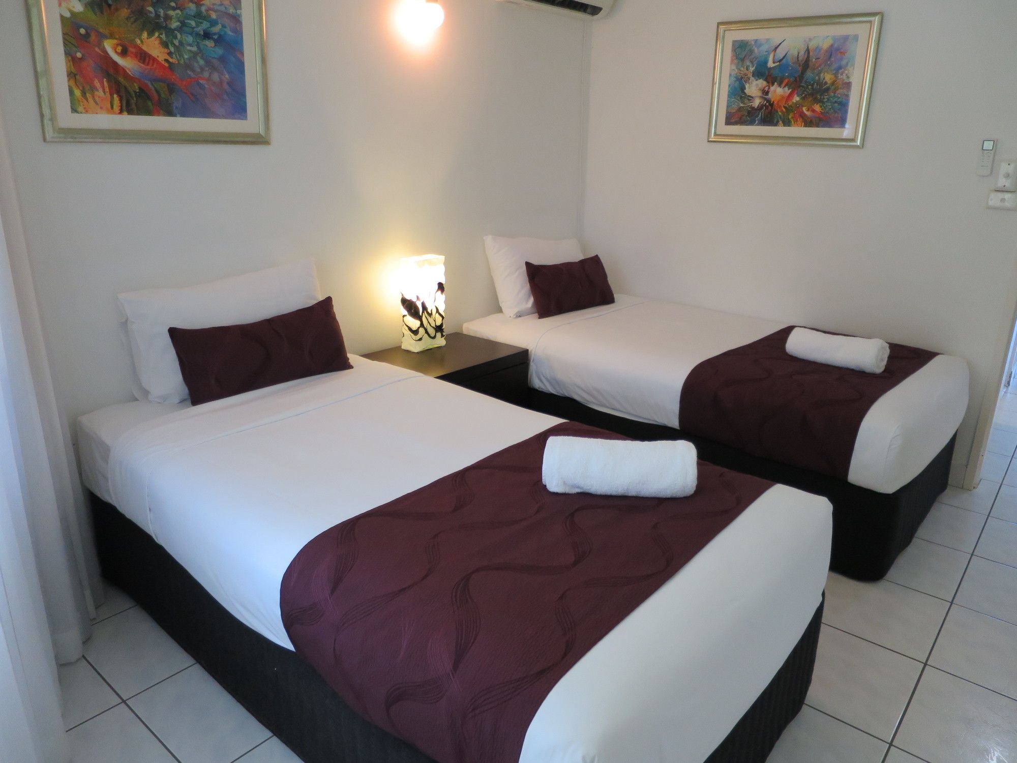 Roydon Beachfront Holiday Apartments