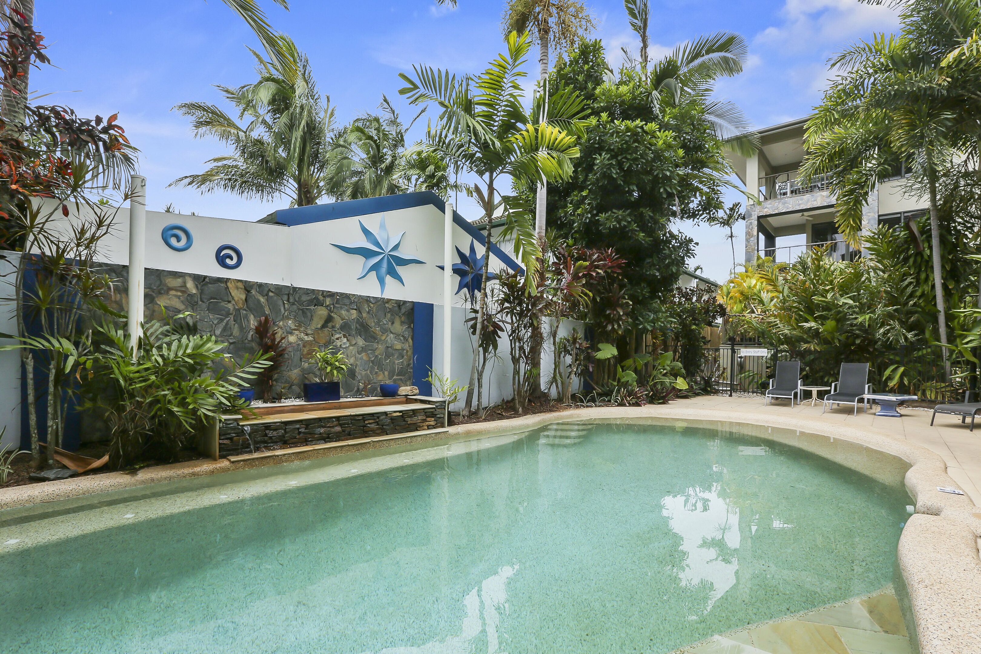 Sea Point on Trinity Beach