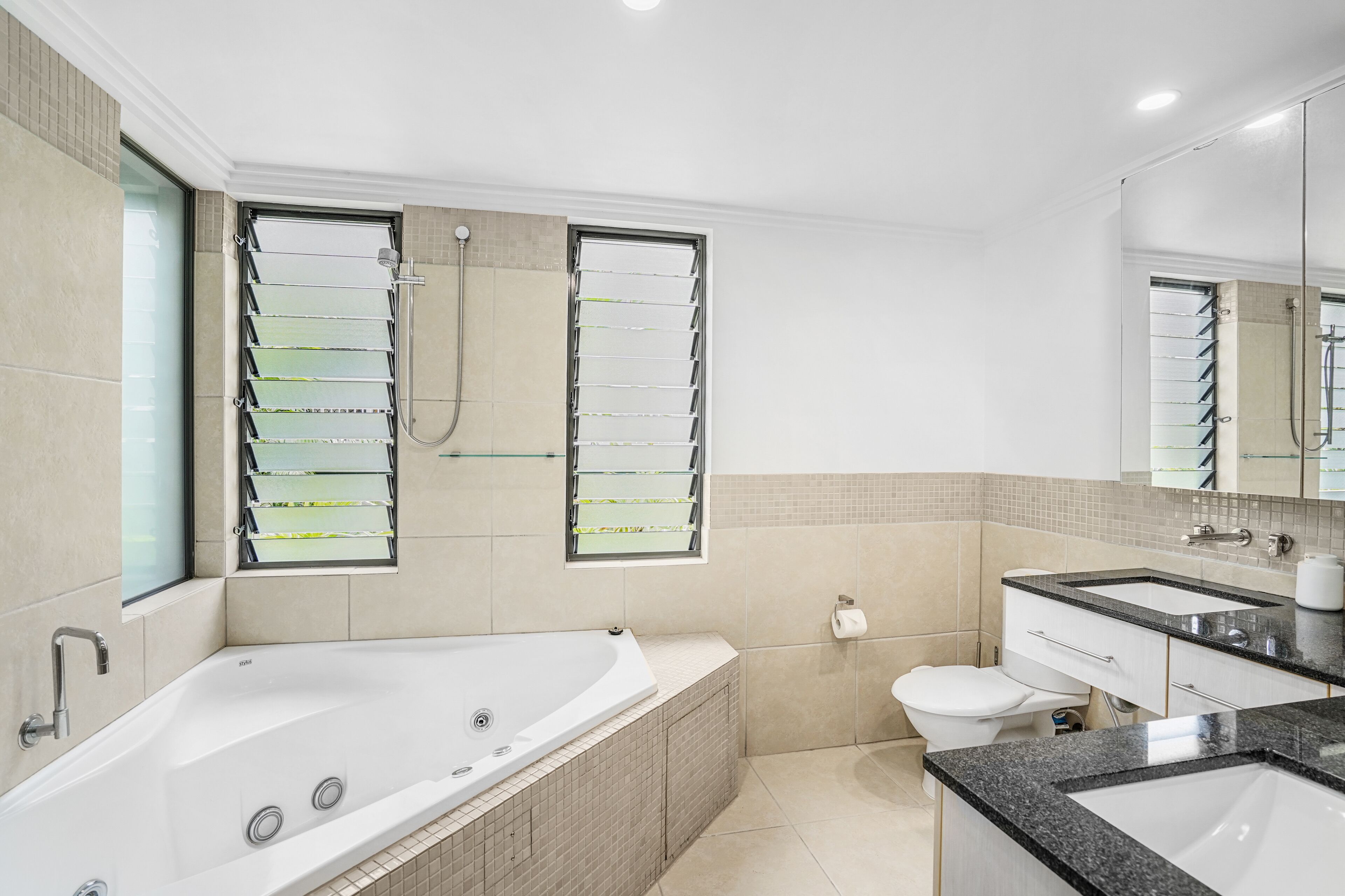 Sea Point on Trinity Beach