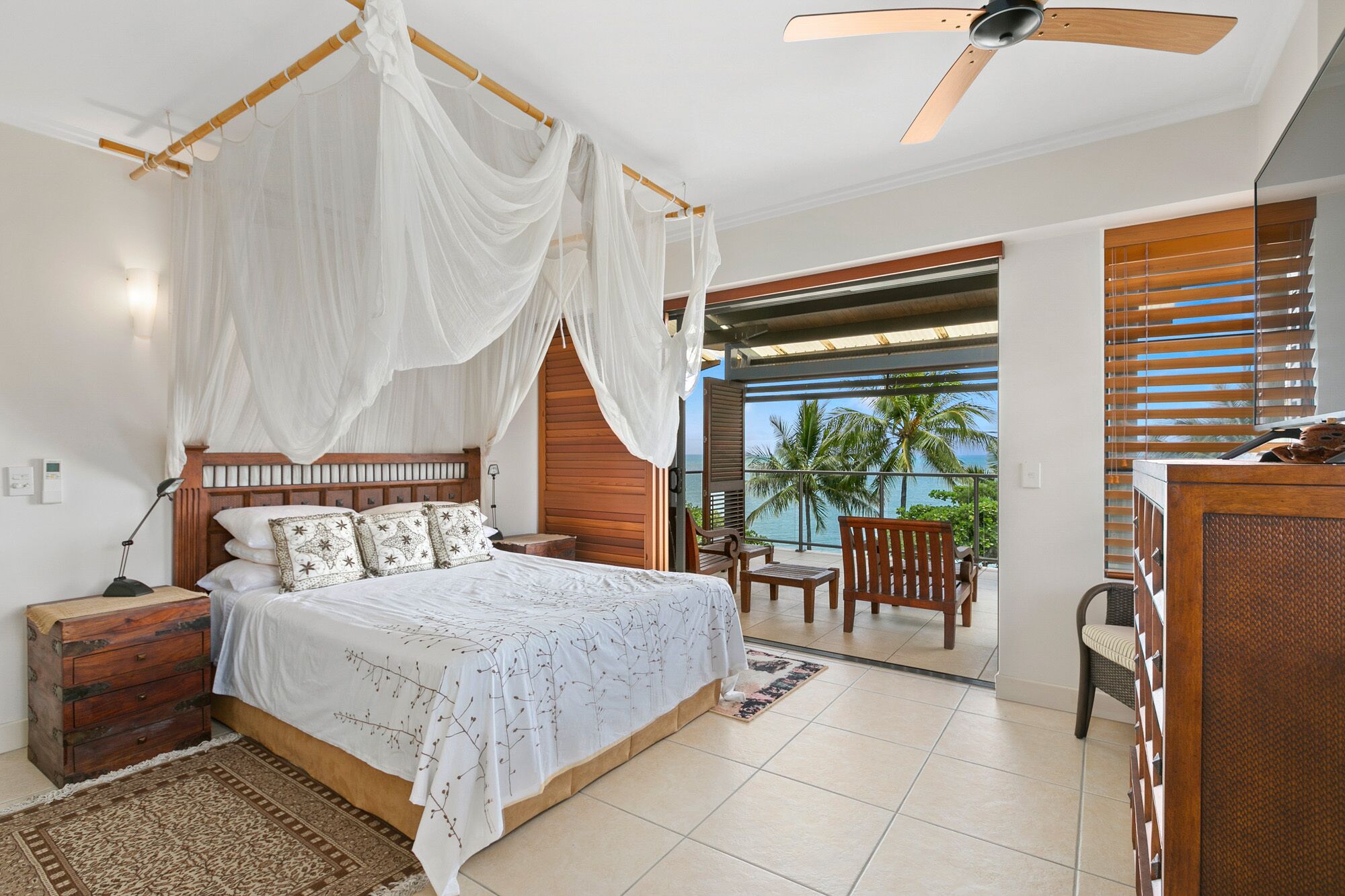 Sea Point on Trinity Beach