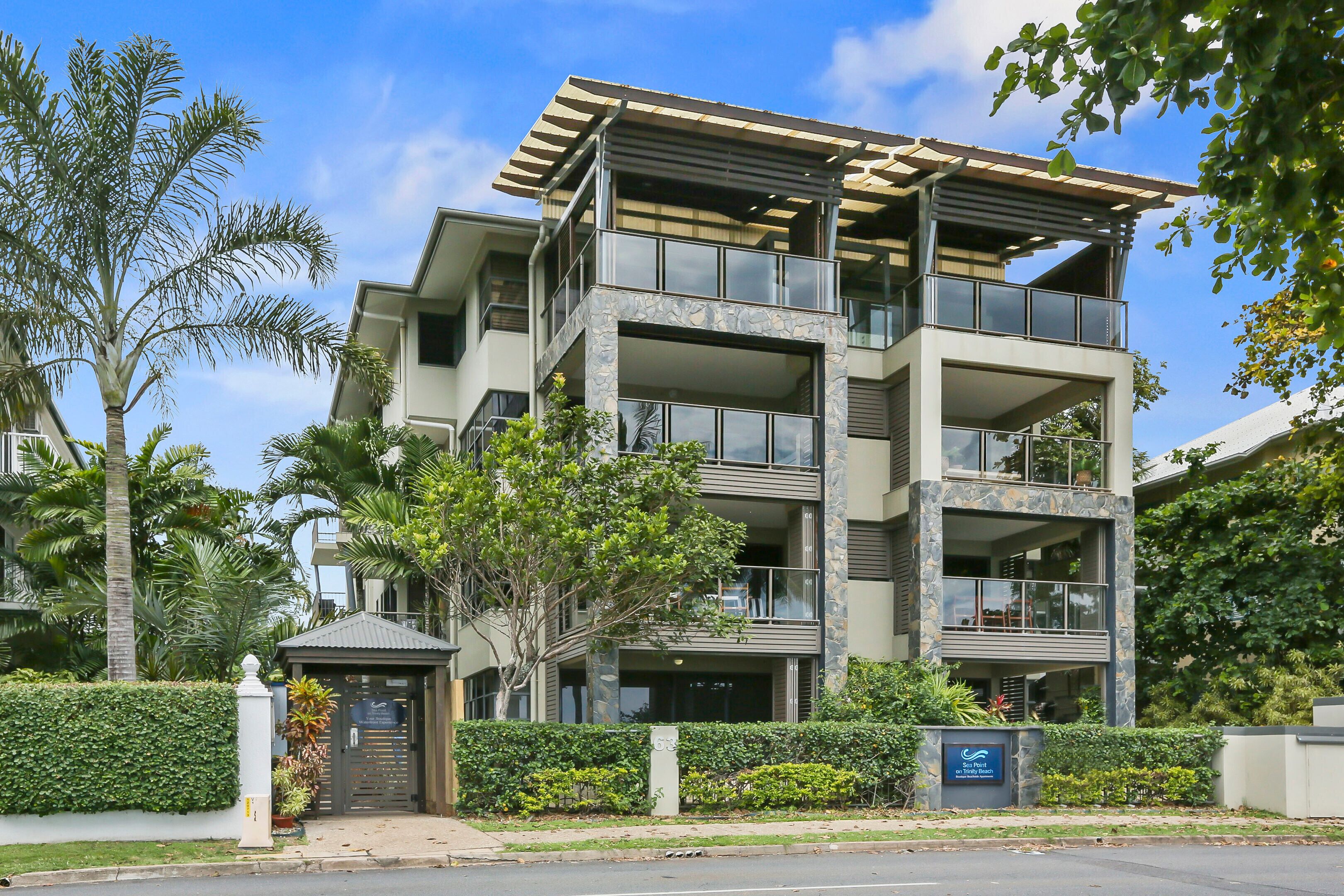 Sea Point on Trinity Beach