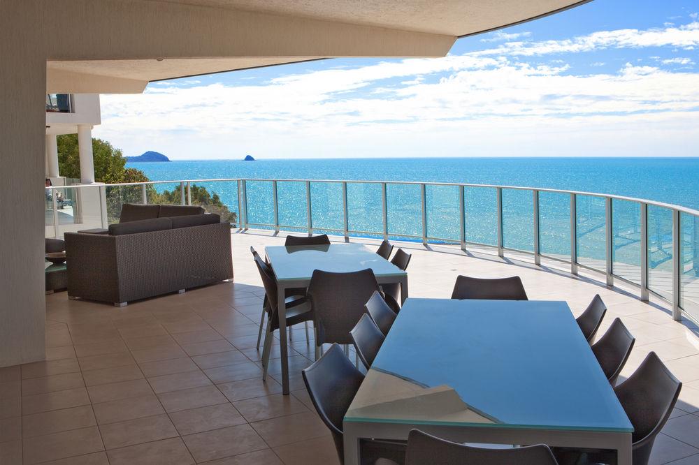 Vue Trinity Beach Apartments
