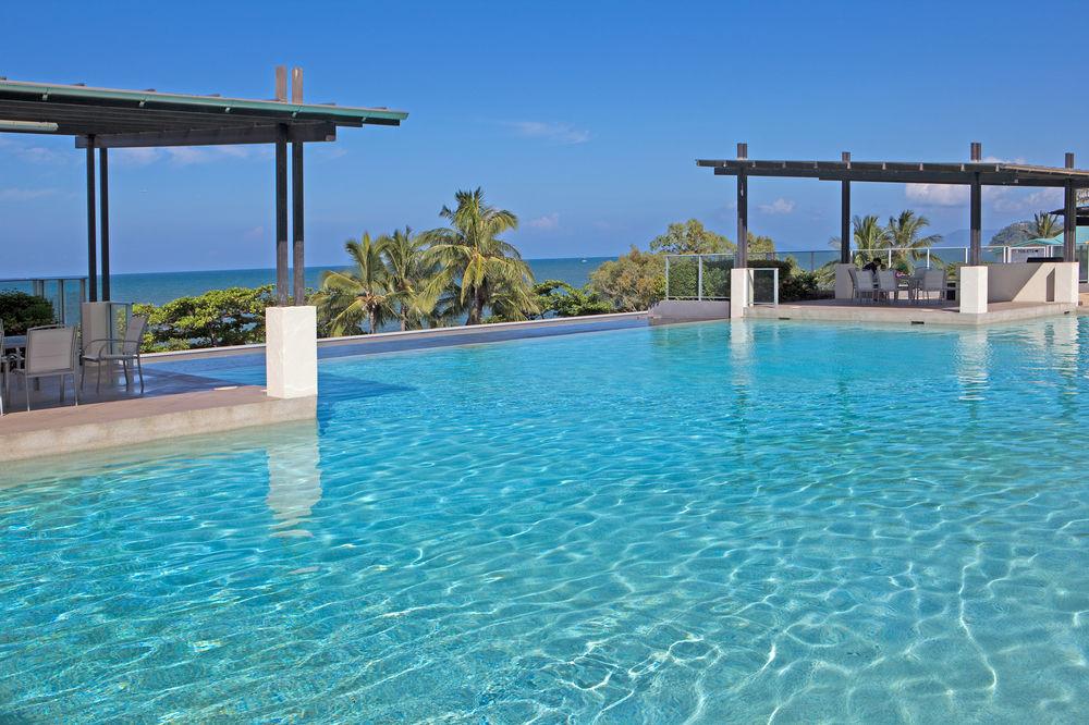 Vue Trinity Beach Apartments