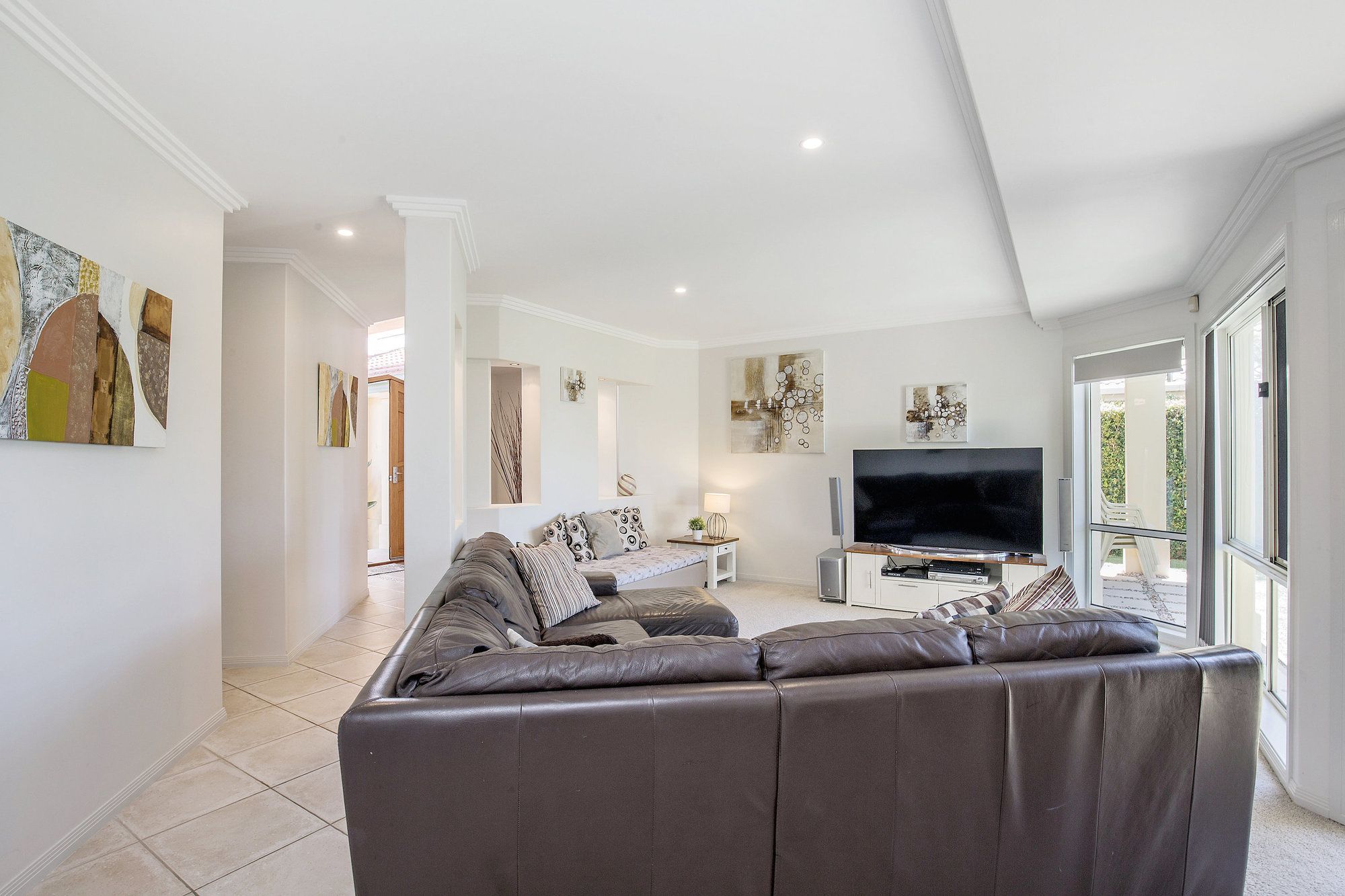 Lakehouse Family Oasis