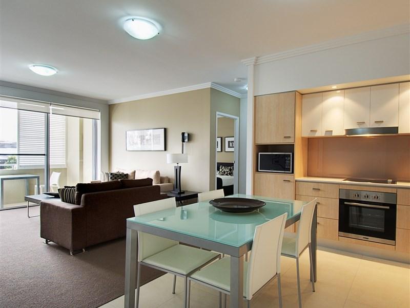 Chancellor Executive Apartments