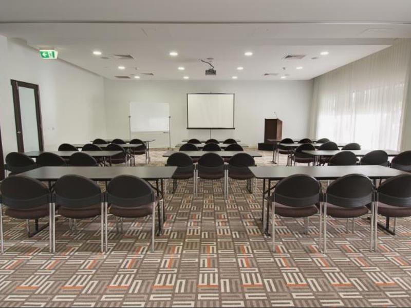 Chancellor Executive Apartments