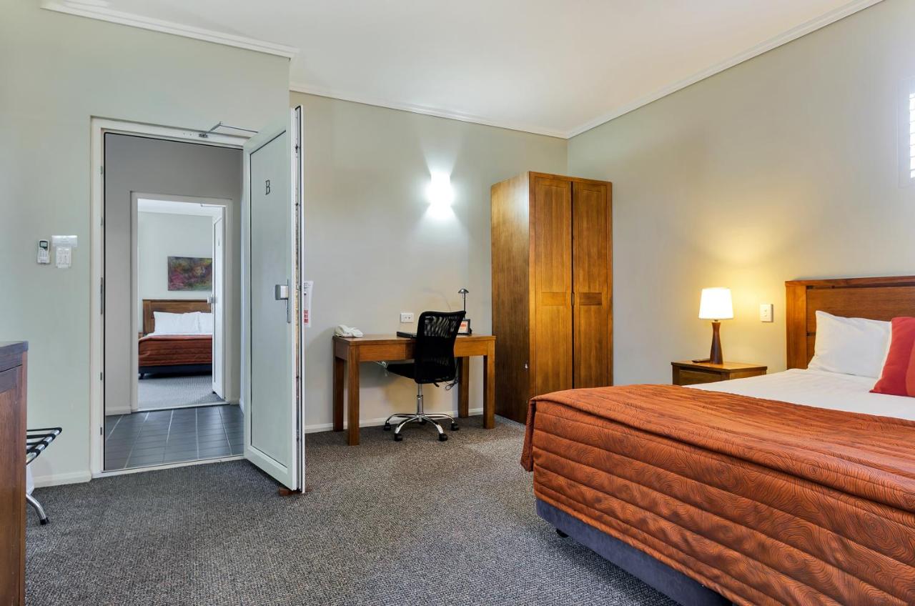 Coachman's Inn Warwick