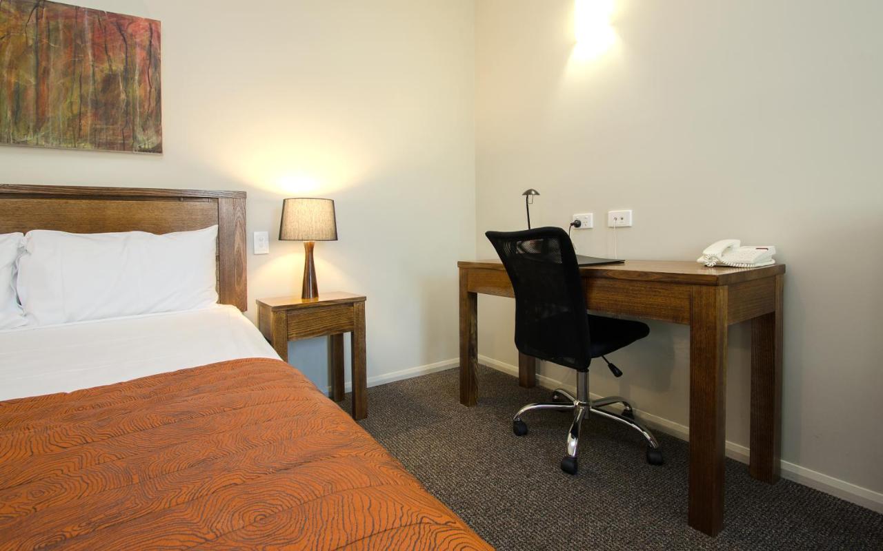 Coachman's Inn Warwick
