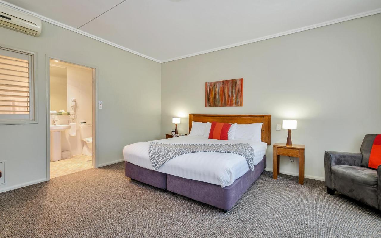 Coachman's Inn Warwick
