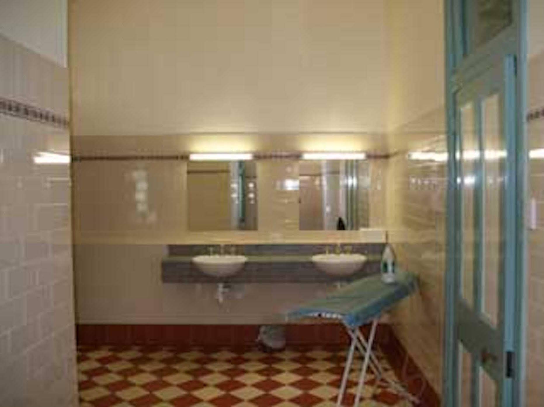 Criterion Hotel Warwick