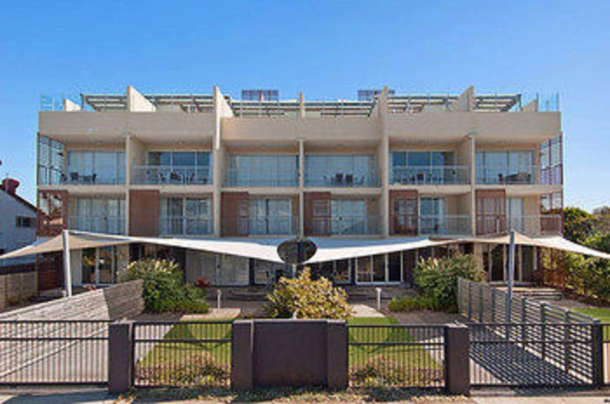 On The Beach Resort Bribie Island