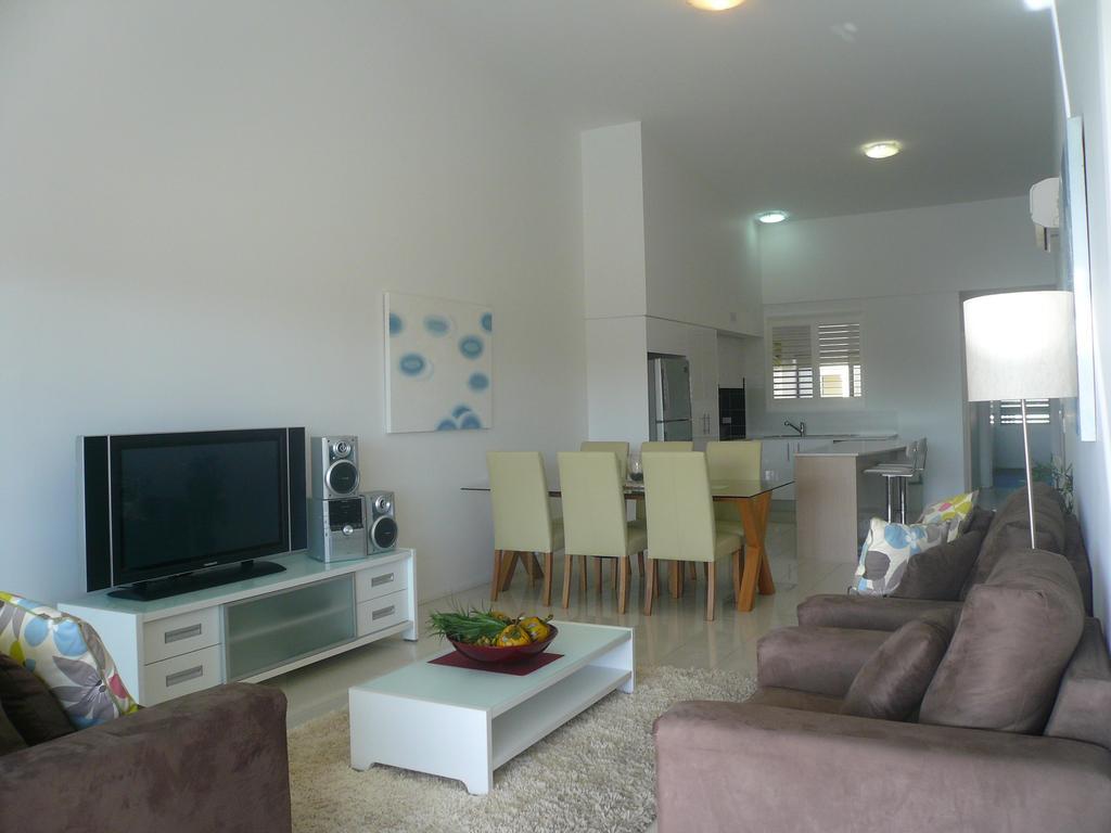 Beaches on Lammermoor Apartments