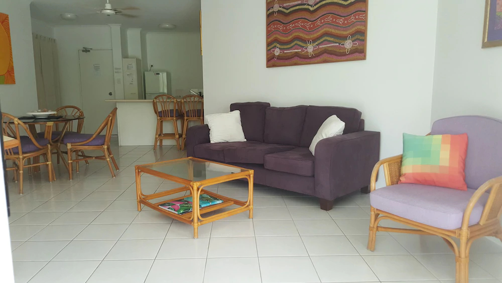 Golden Sands Beachfront Apartment Resort