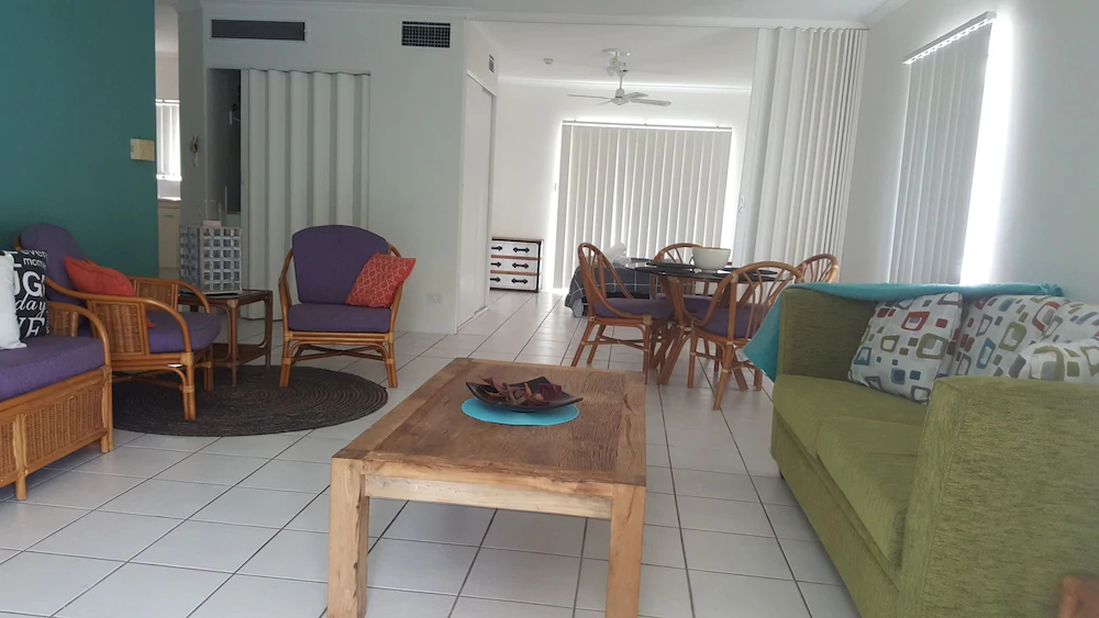 Golden Sands Beachfront Apartment Resort