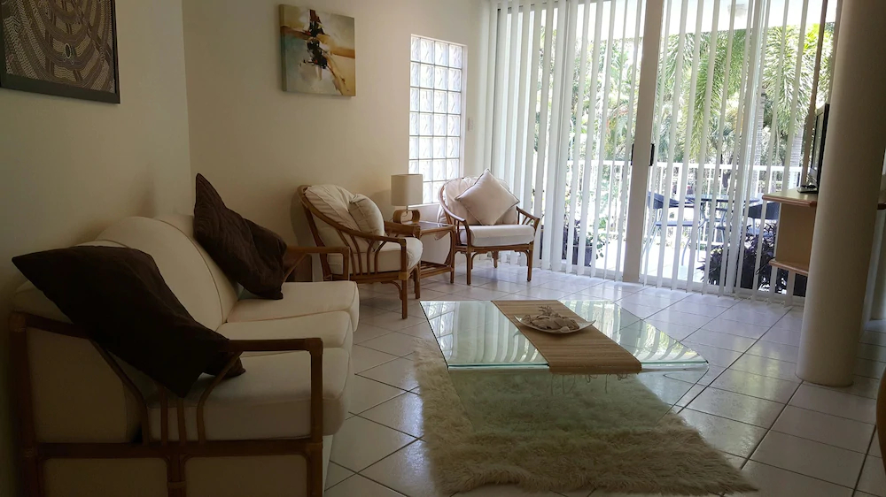 Golden Sands Beachfront Apartment Resort