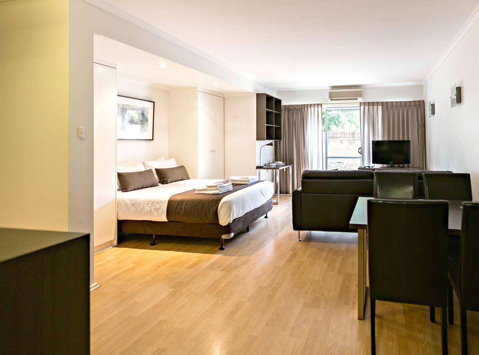 Adelaide Dress Circle Apartments Archer Street