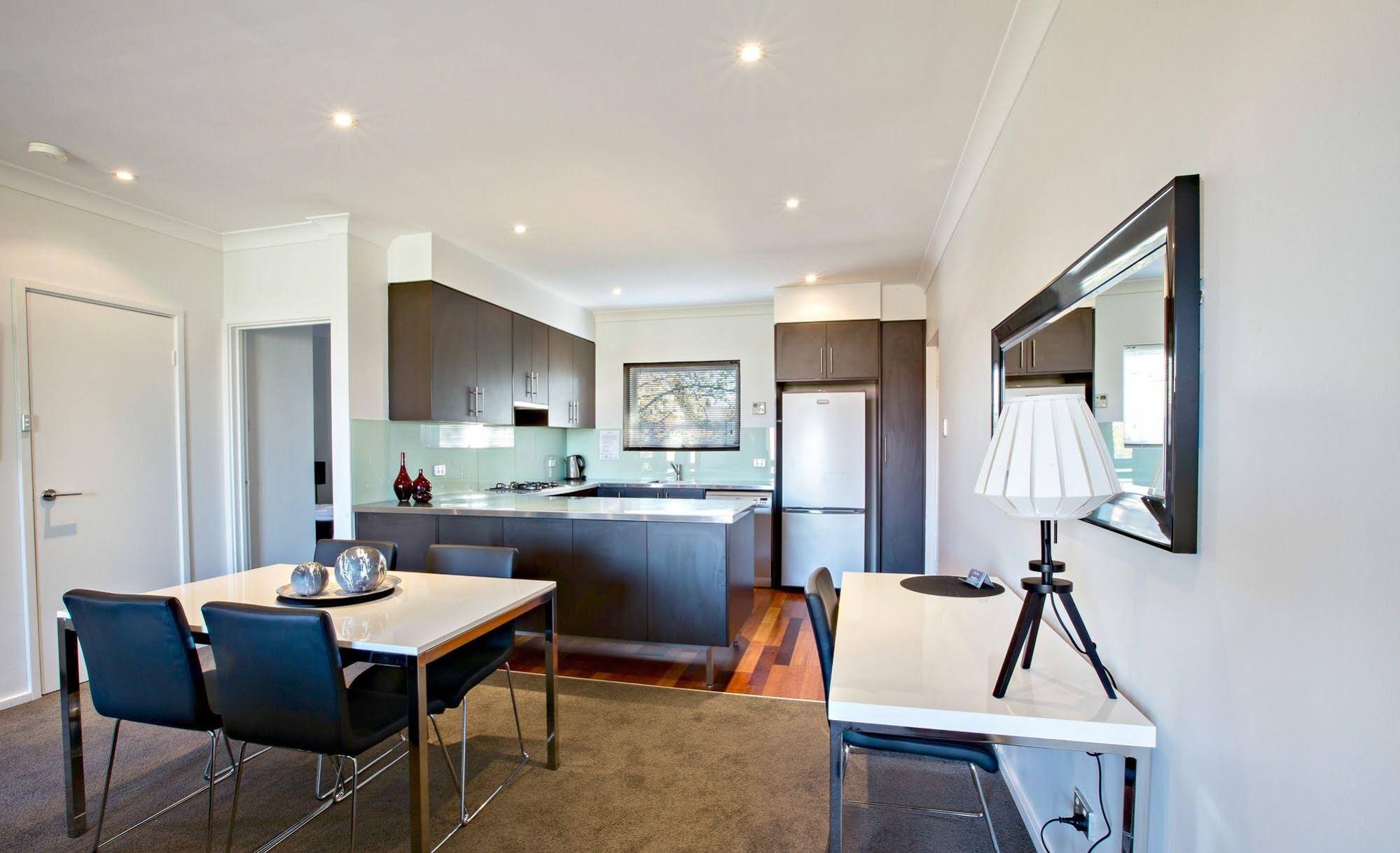 Adelaide Dress Circle Apartments Archer Street