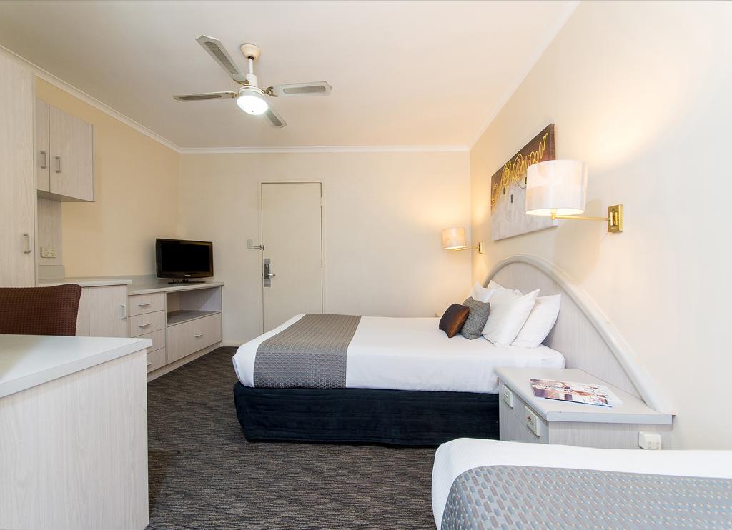 Adelaide Royal Coach Motor Inn