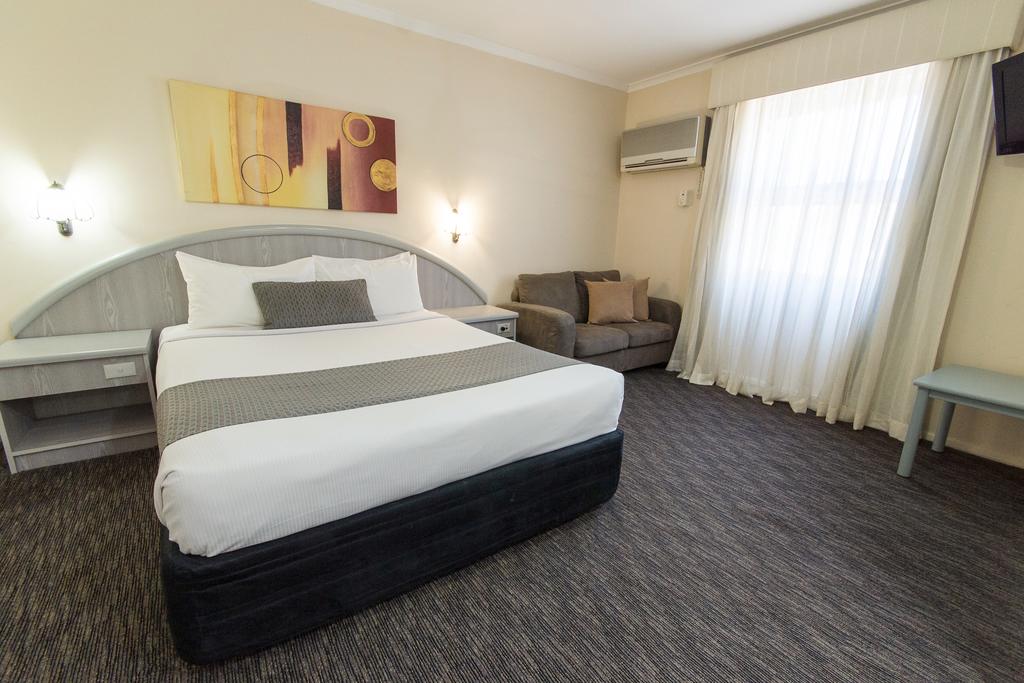 Adelaide Royal Coach Motor Inn