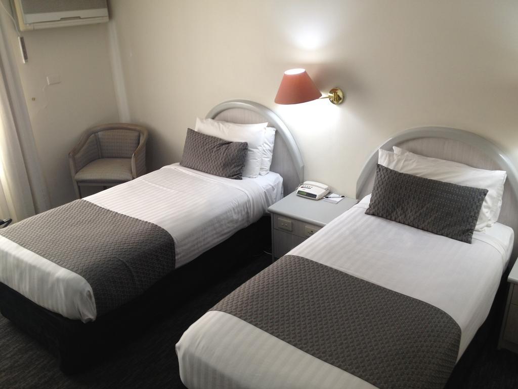 Adelaide Royal Coach Motor Inn