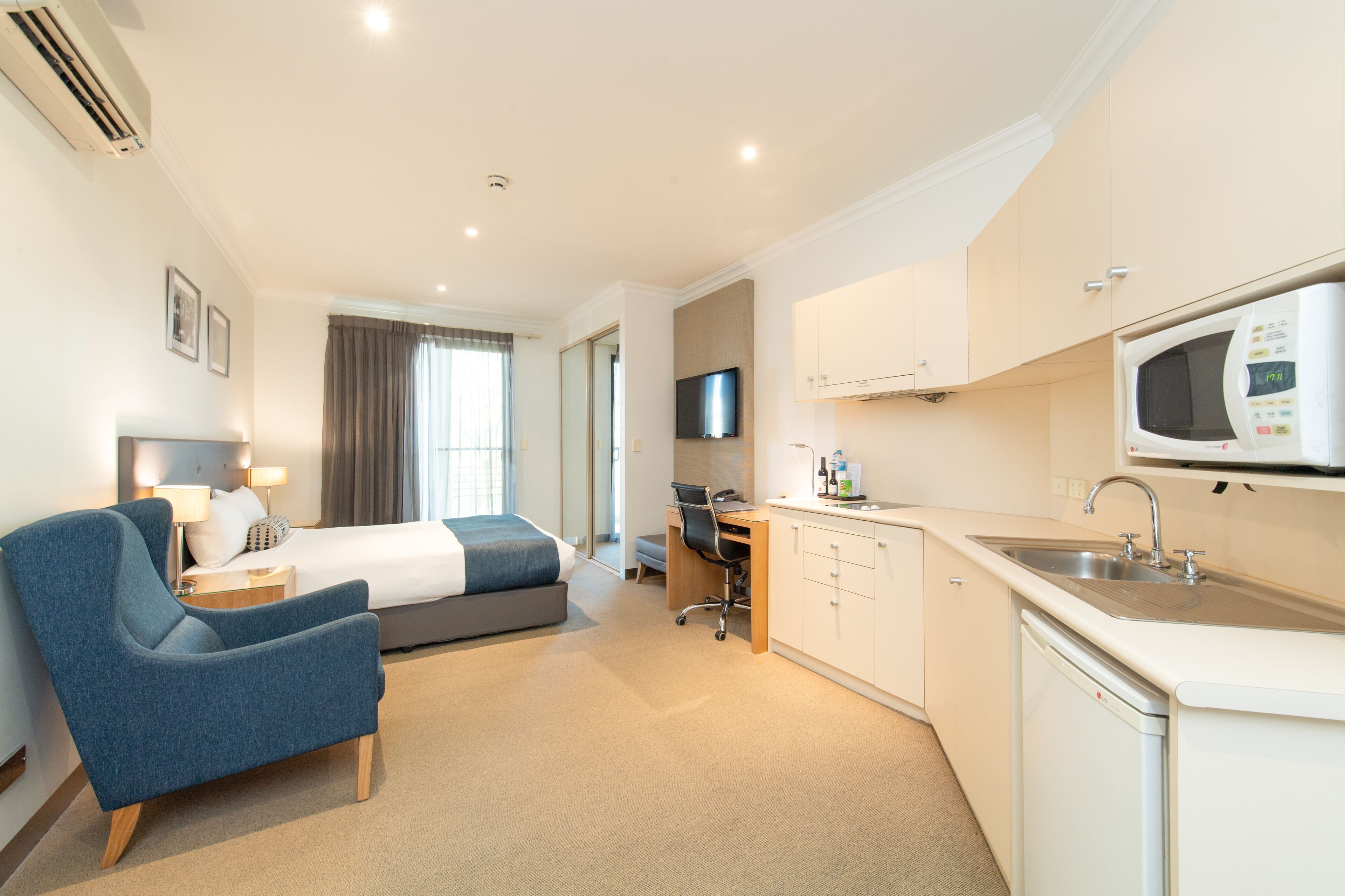 Mawson Lakes
