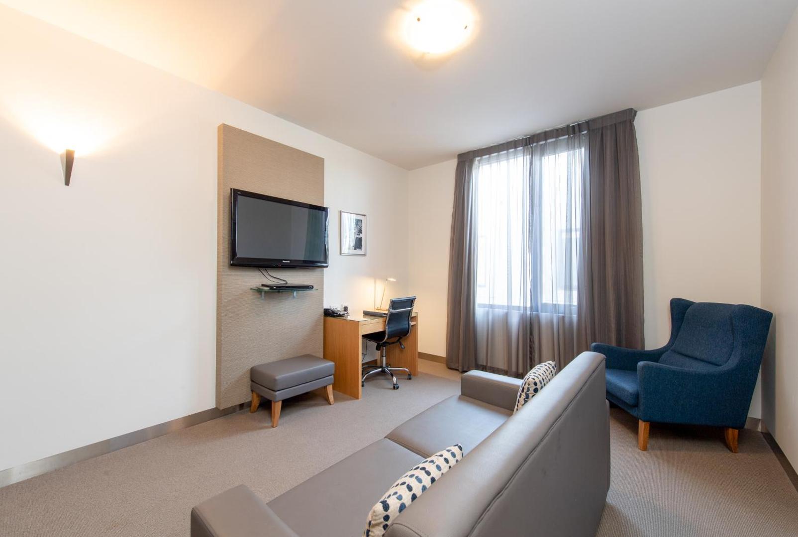 Mawson Lakes
