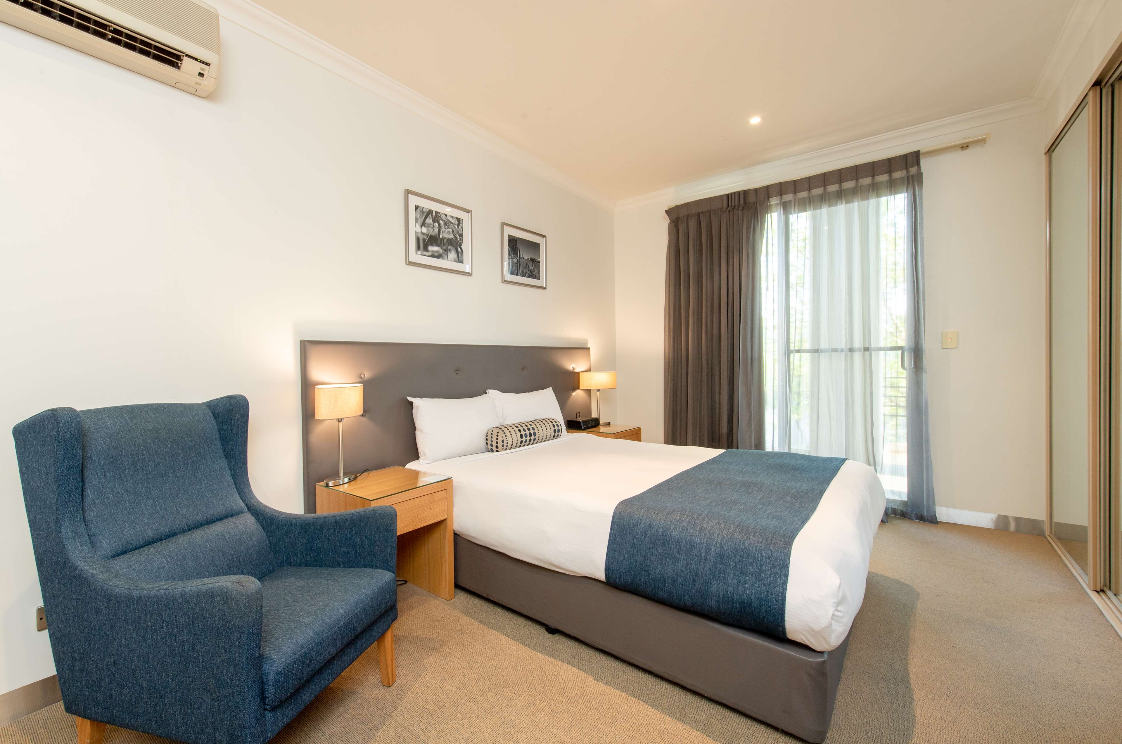 Mawson Lakes