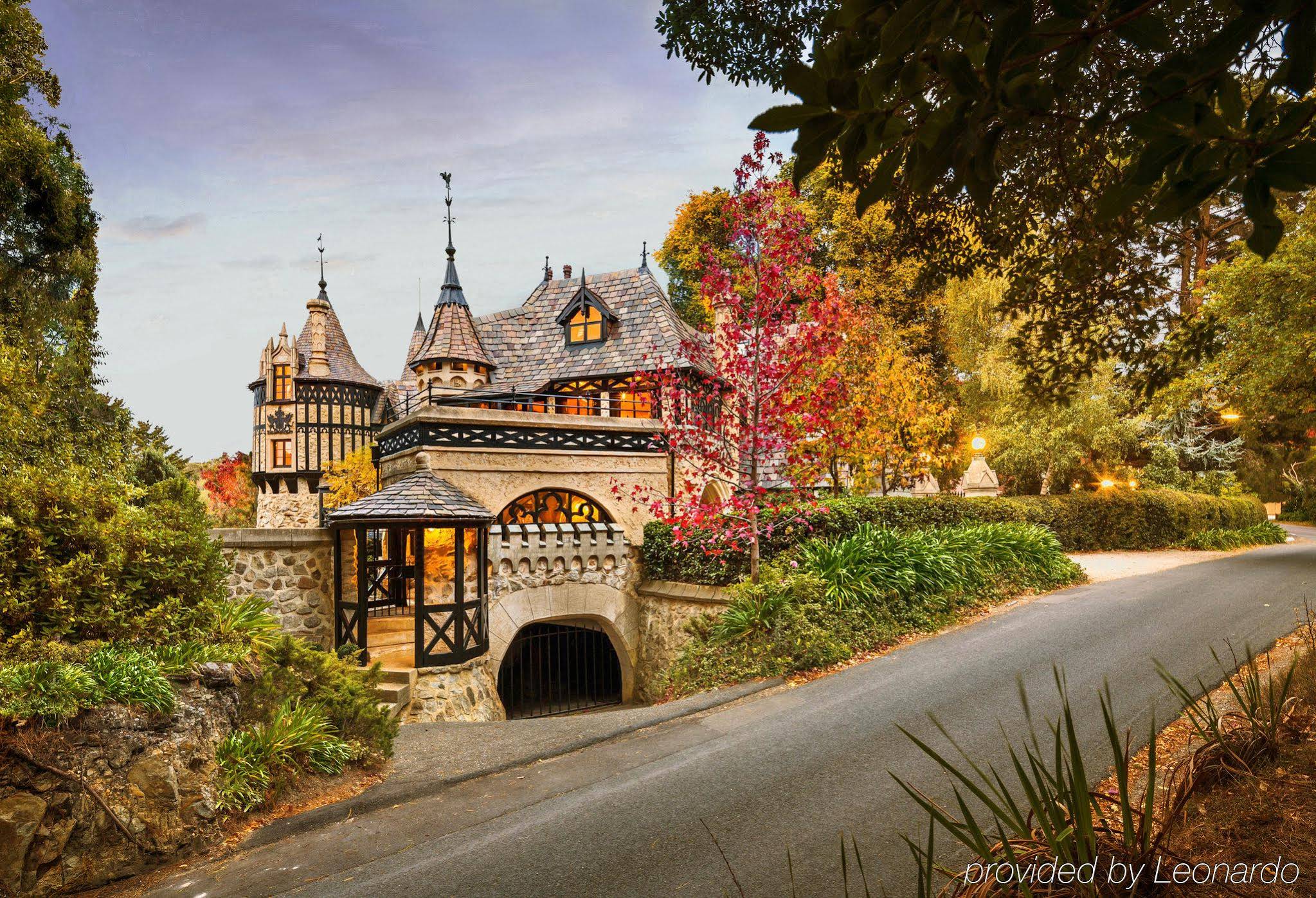 Thorngrove Manor