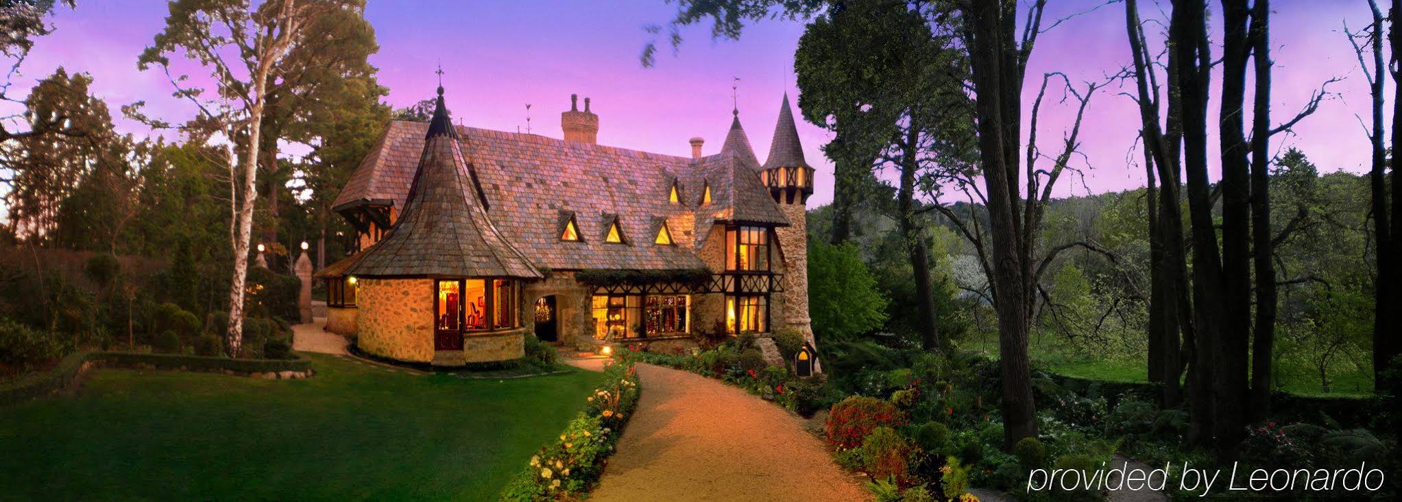 Thorngrove Manor