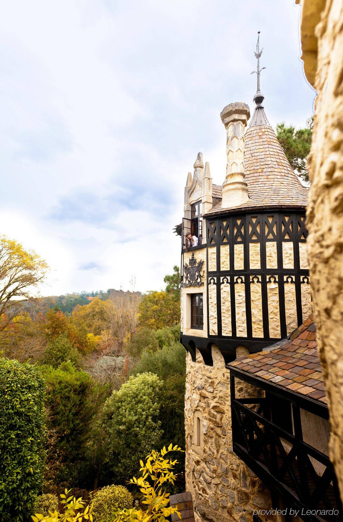 Thorngrove Manor