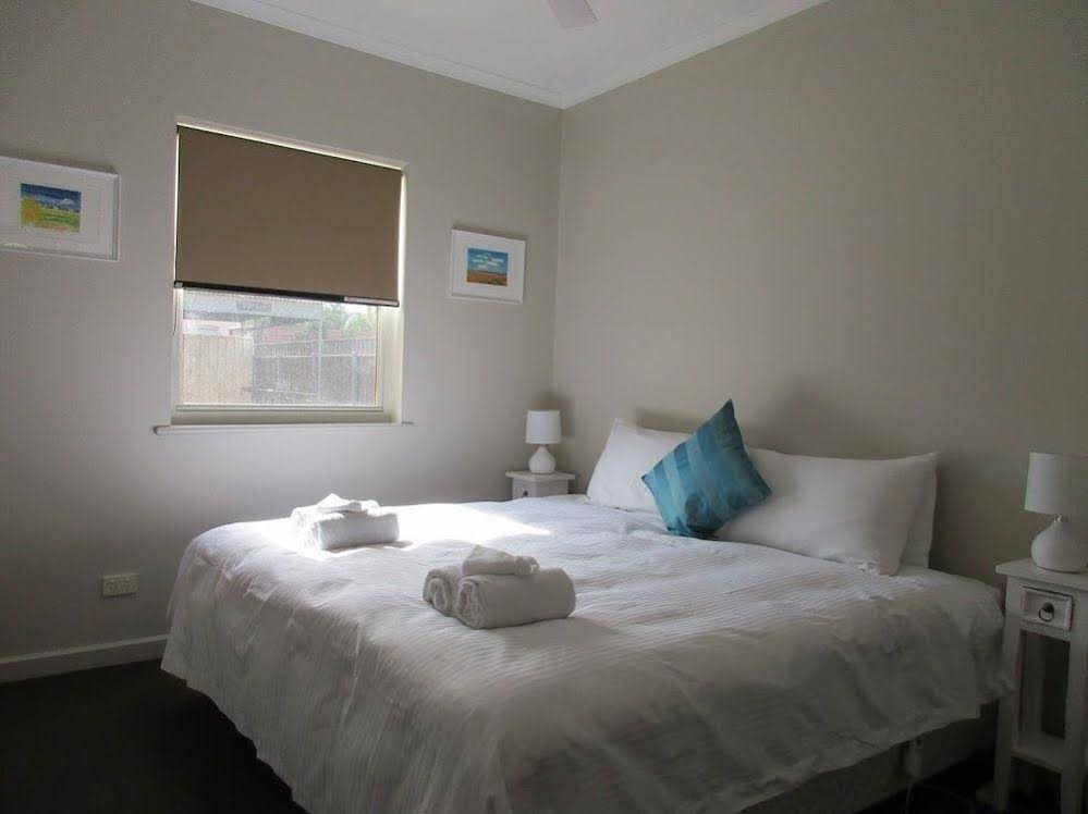 Angaston Mews Apartments