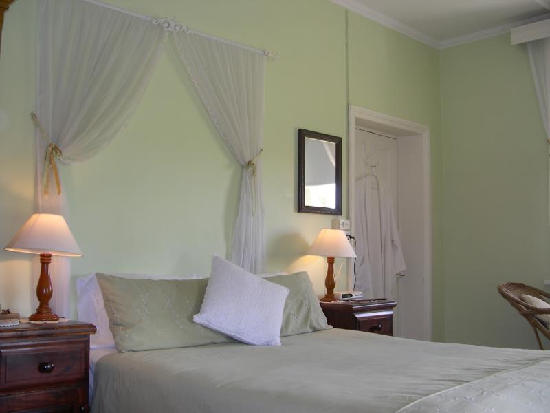 Wroxton Grange B&B