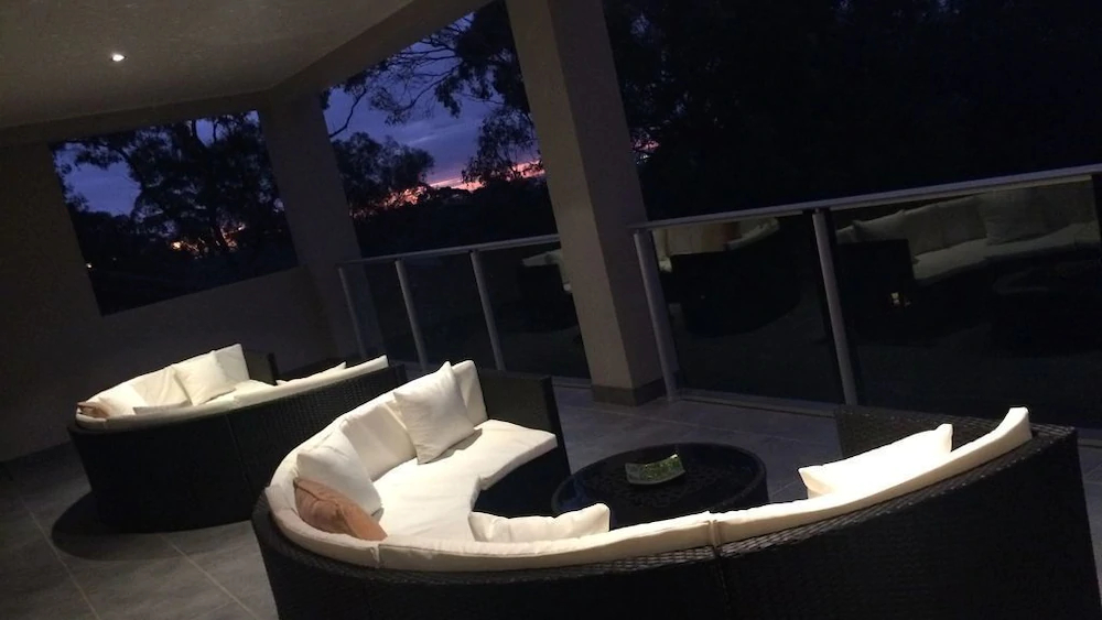 Hollywood Tree House