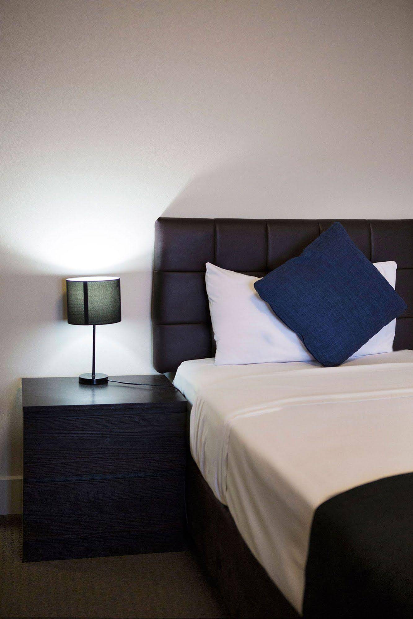 Enfield Hotel