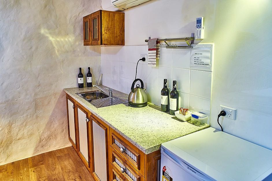 Underground Bed & Breakfast