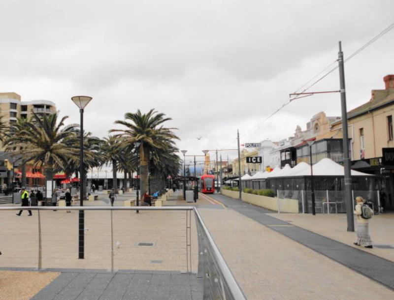 Glenelg Beachside Apartments