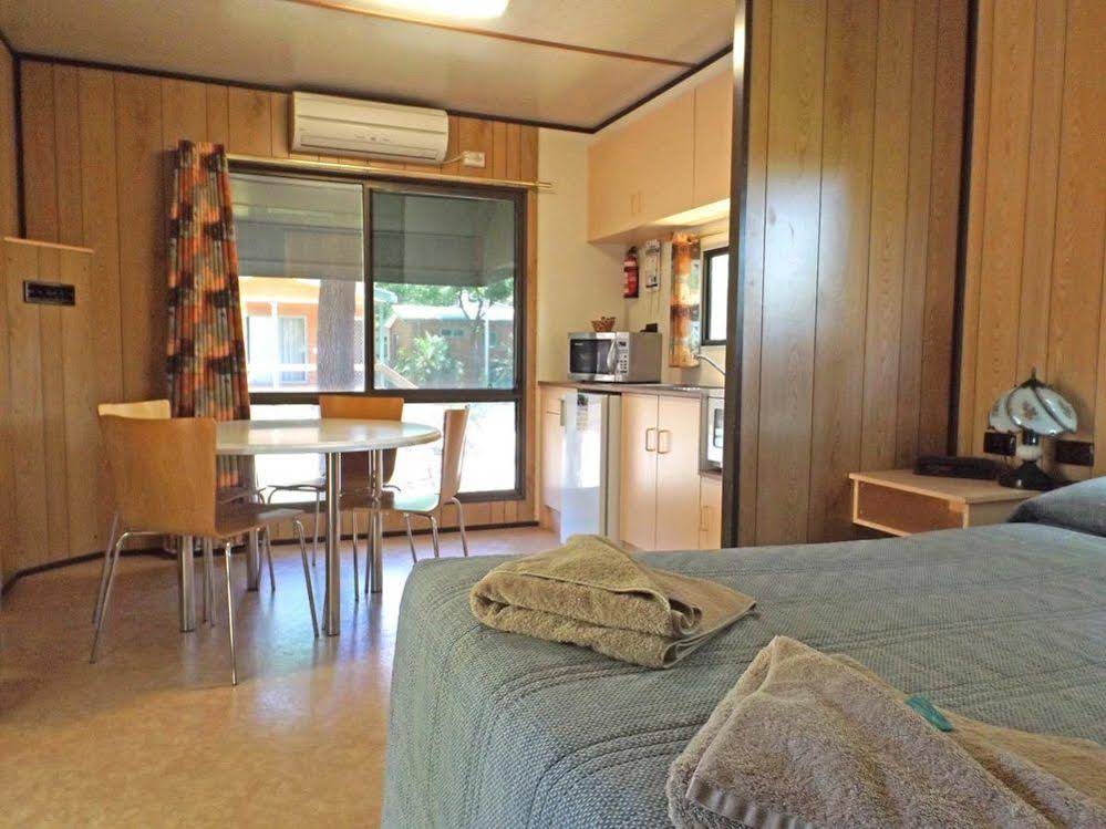 Adelaide Caravan Park