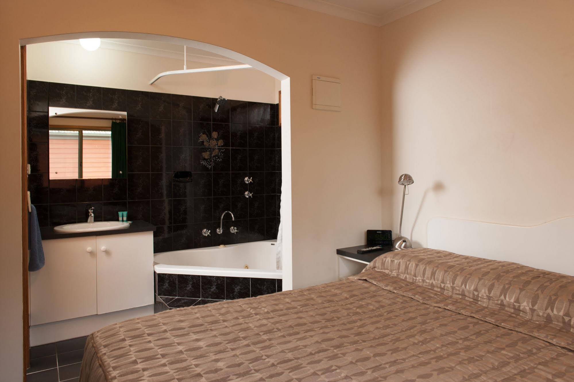 Adelaide Caravan Park