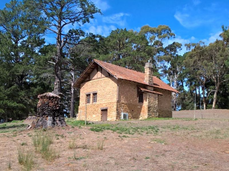 The Hahndorf Old Mill Hotel