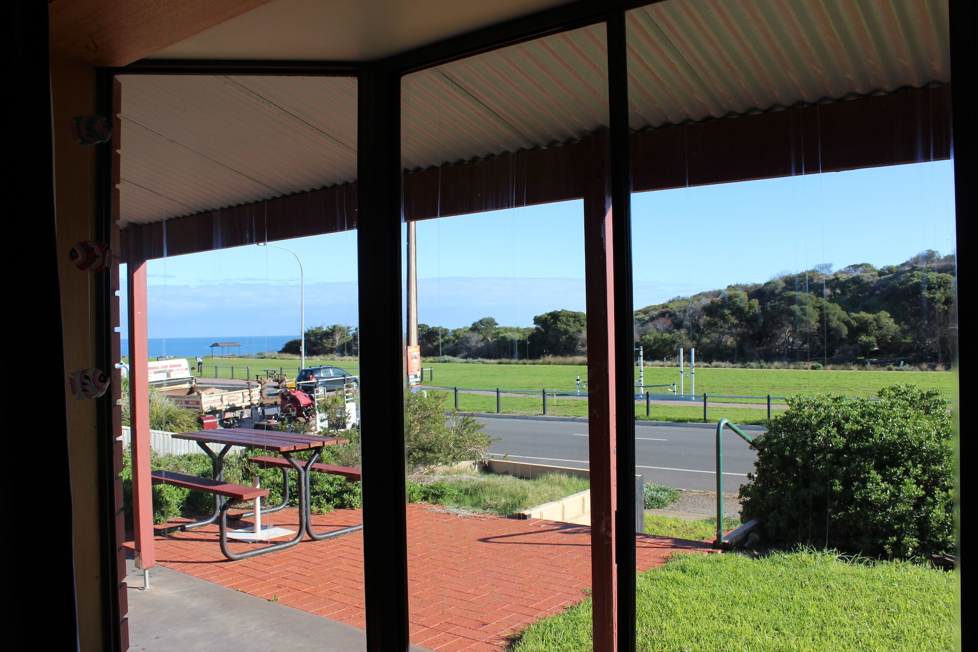 Bott's Beach Retreat