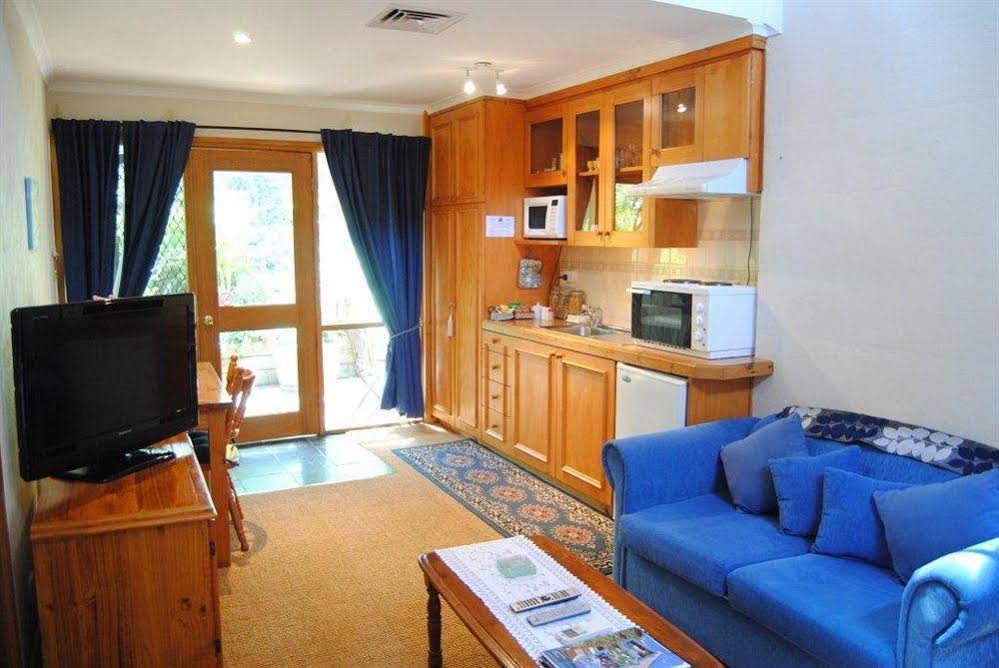 Clarendon Chalets